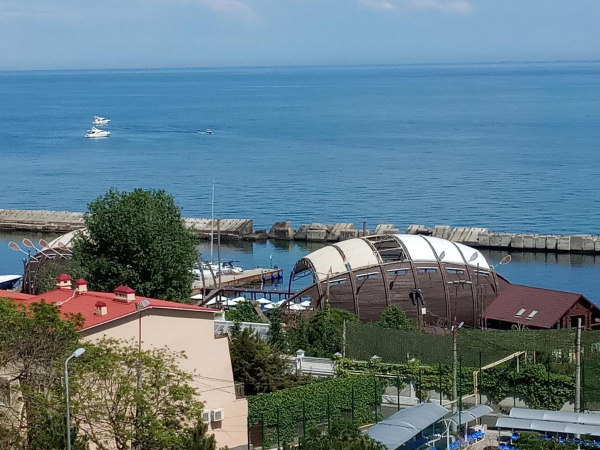 Ваша Квартира В Одессе - У Самого Моря! โอเดสซา ภายนอก รูปภาพ